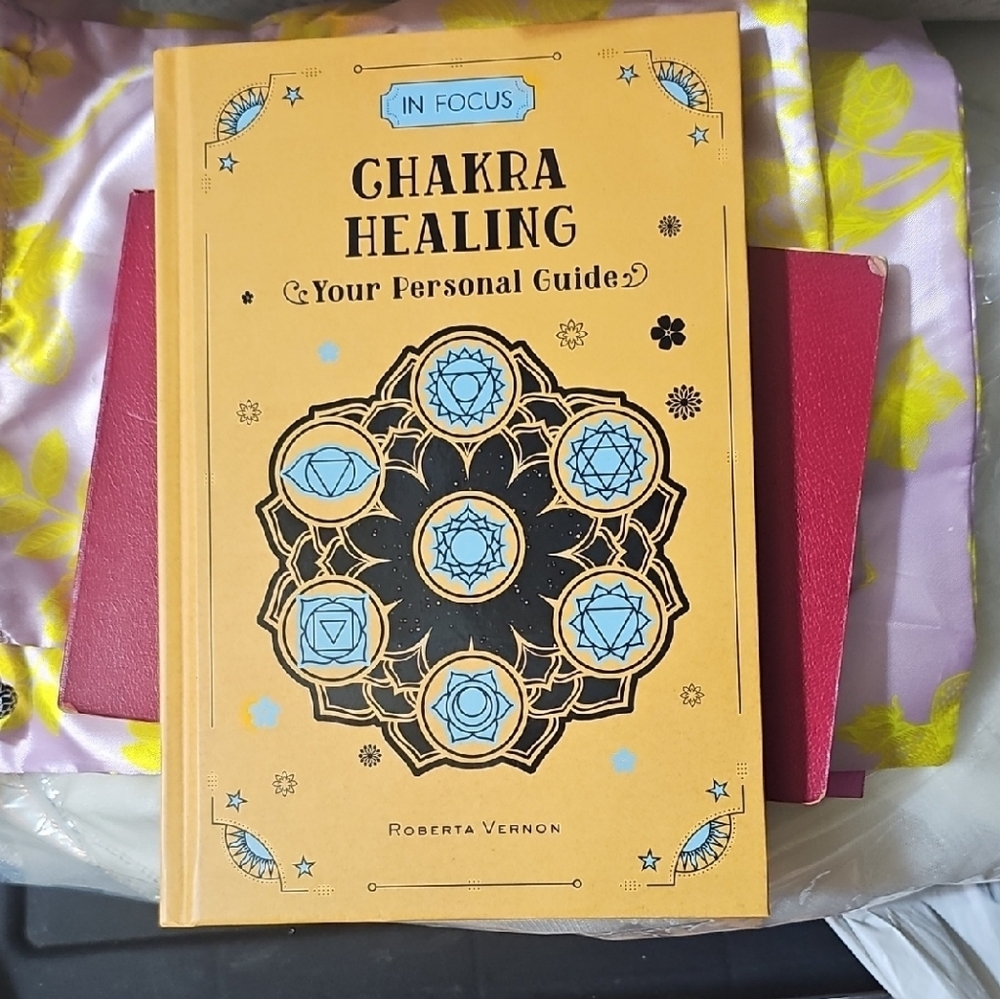 EUC Chakra Healing Guide by Roberta Vernon Hardcover